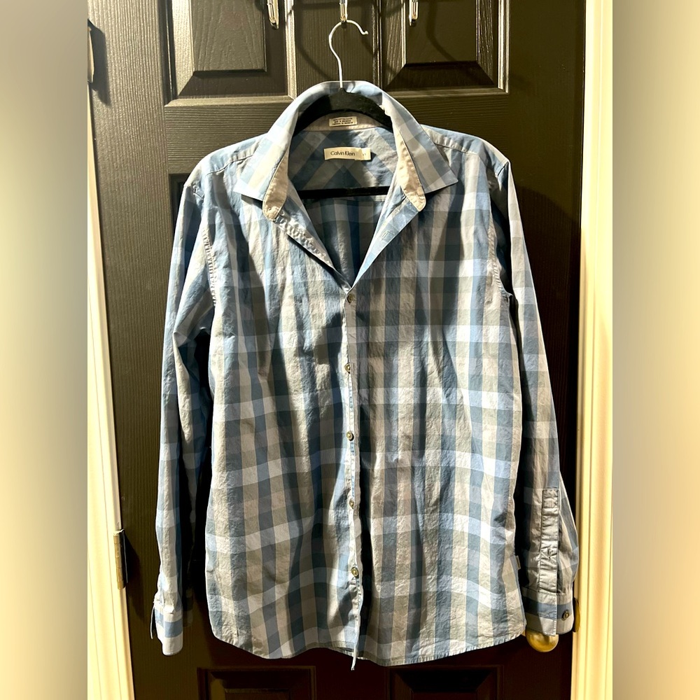 Calvin Klein Plaid Botton Down Shirt Size L